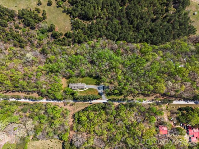 8611 Bent Creek Road, Waxhaw, NC 28173
