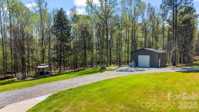 8611 Bent Creek Road, Waxhaw, NC 28173
