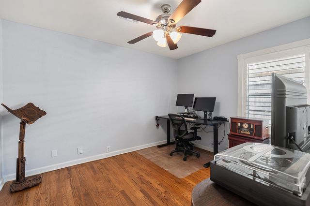 1214 W 31st Street, Houston, TX 77018