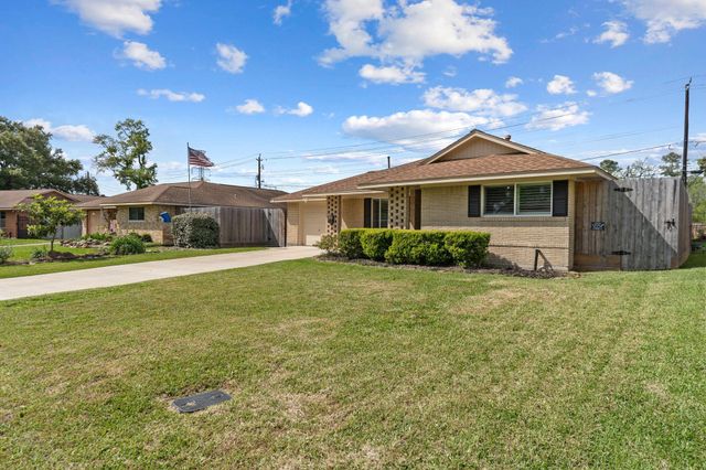 1214 W 31st Street, Houston, TX 77018