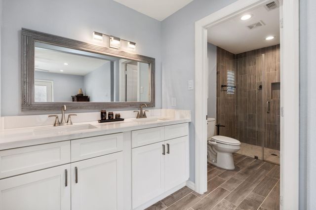 1214 W 31st Street, Houston, TX 77018