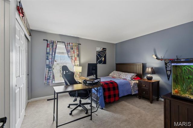 1831 Kehrswood Drive, Clarkson Valley, MO 63005