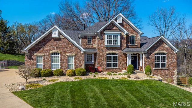 1831 Kehrswood Drive, Clarkson Valley, MO 63005