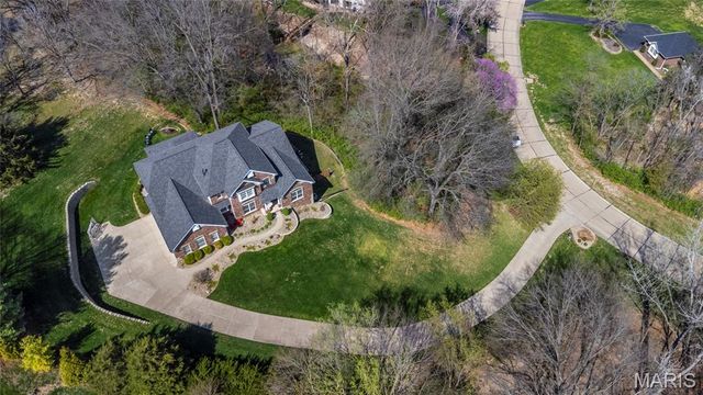 1831 Kehrswood Drive, Clarkson Valley, MO 63005