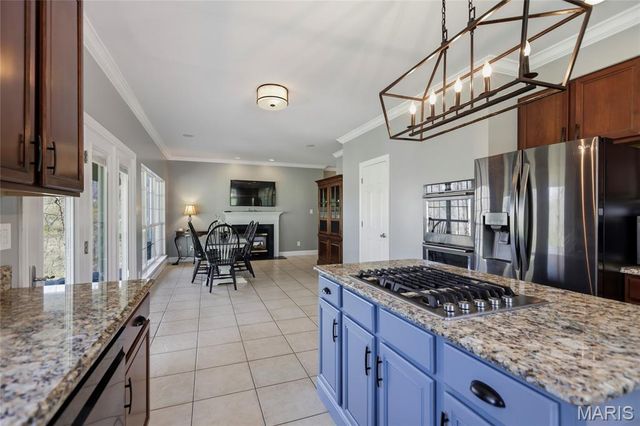 1831 Kehrswood Drive, Clarkson Valley, MO 63005