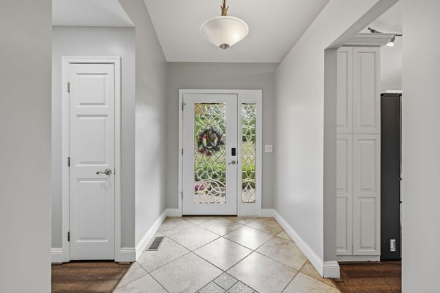 1834 Whispering Trail, Union, KY 41091