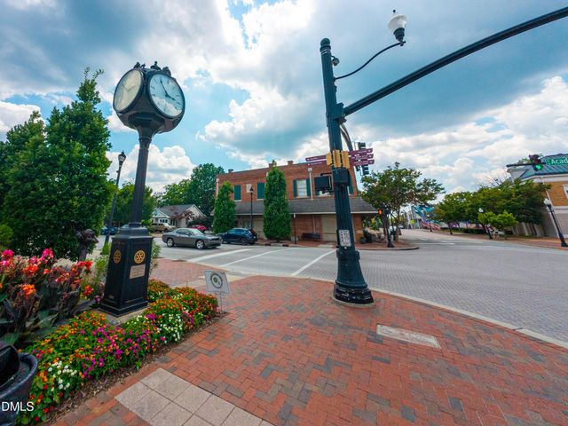 312 Williams Street, Cary, NC 27511