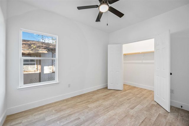 4139 Brinkley Street A-B, Houston, TX 77051