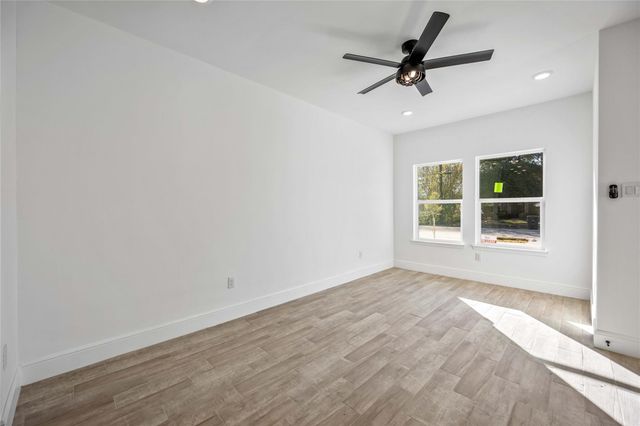 4139 Brinkley Street A-B, Houston, TX 77051