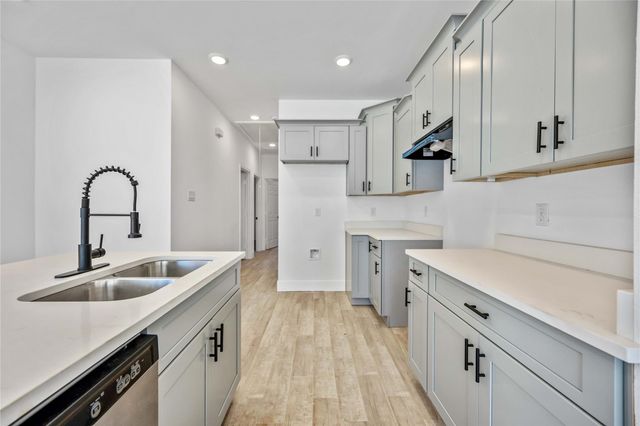 4139 Brinkley Street A-B, Houston, TX 77051