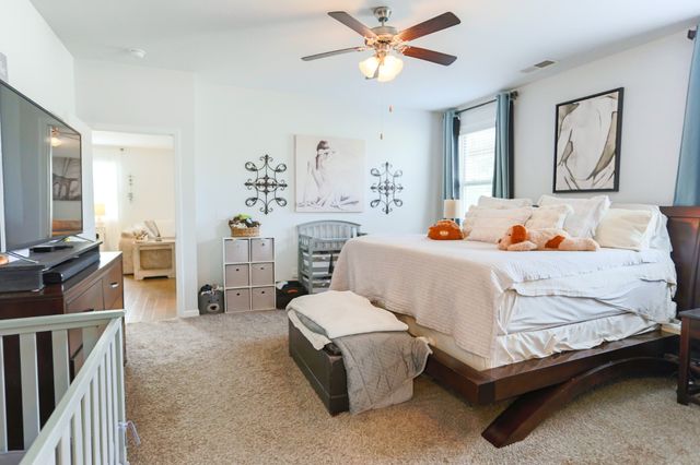 6430 Hickory Bell Dr, Murfreesboro, TN 37128