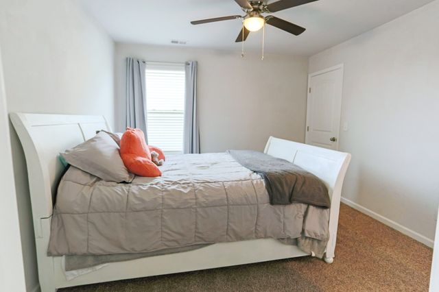 6430 Hickory Bell Dr, Murfreesboro, TN 37128