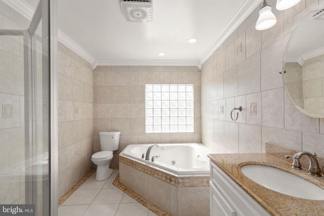 7512 BATTLE GROVE CIR, Baltimore, MD 21222