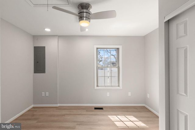 7512 BATTLE GROVE CIR, Baltimore, MD 21222