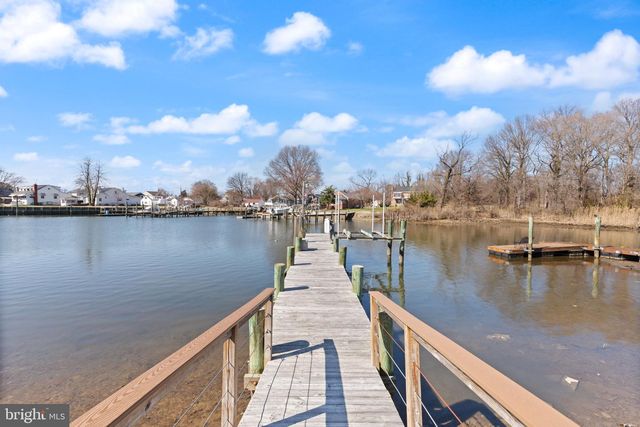 7512 BATTLE GROVE CIR, Baltimore, MD 21222