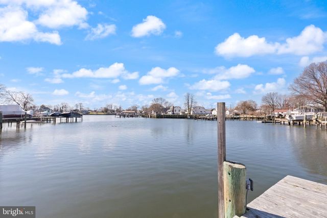 7512 BATTLE GROVE CIR, Baltimore, MD 21222