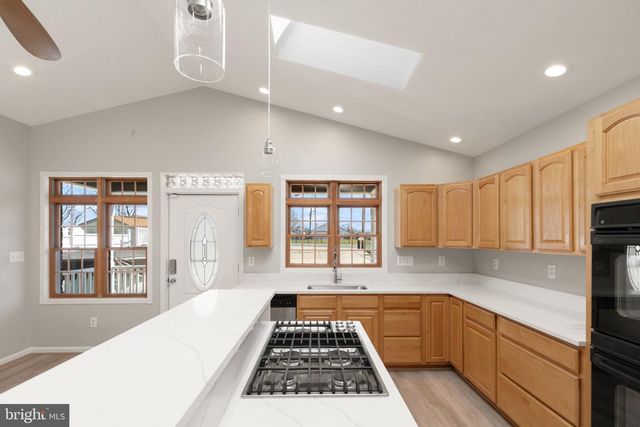 7512 BATTLE GROVE CIR, Baltimore, MD 21222