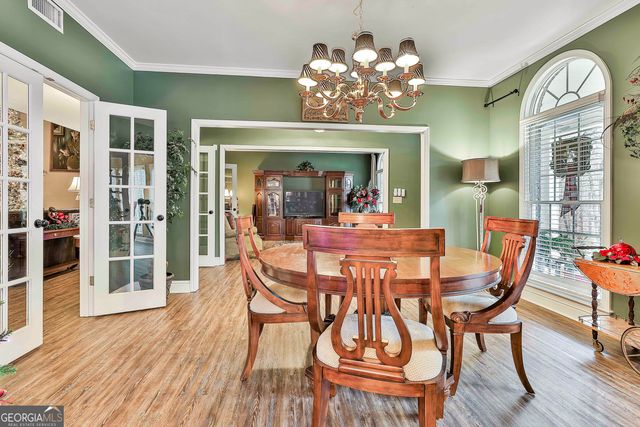 102 Canterbury Drive, Lagrange, GA 30241