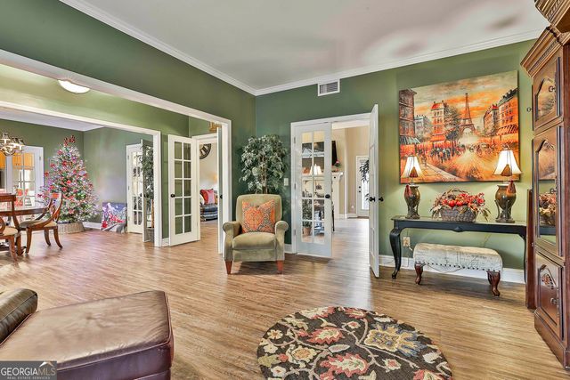 102 Canterbury Drive, Lagrange, GA 30241