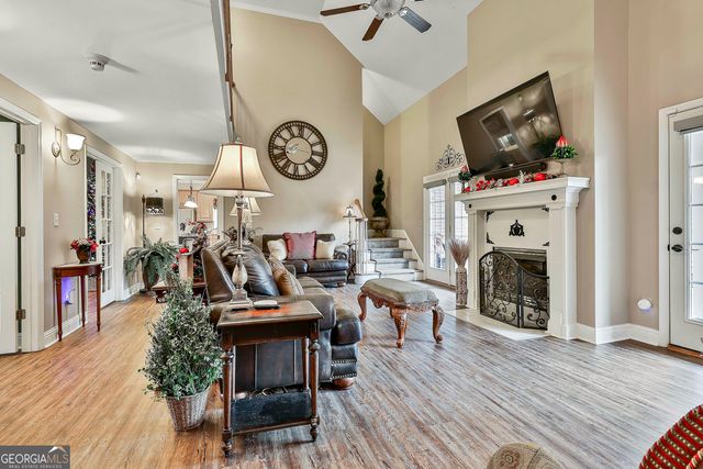 102 Canterbury Drive, Lagrange, GA 30241