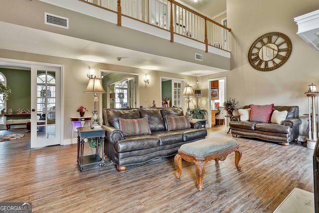 102 Canterbury Drive, Lagrange, GA 30241