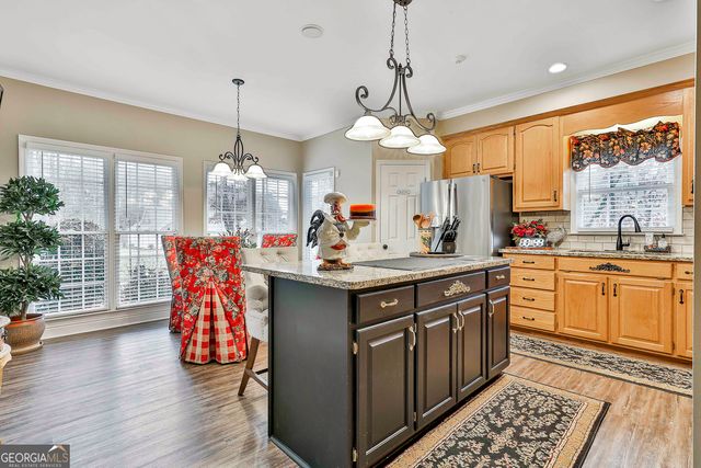 102 Canterbury Drive, Lagrange, GA 30241