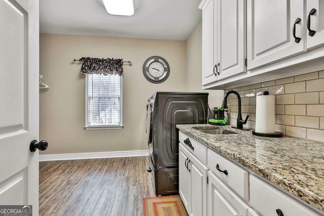 102 Canterbury Drive, Lagrange, GA 30241