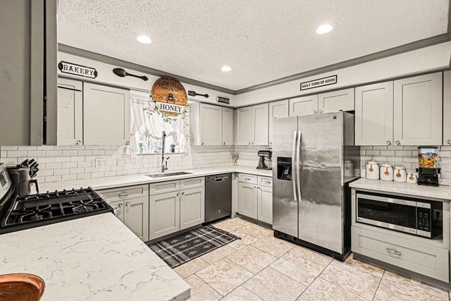 9530 Arcade Drive, Spring, TX 77379