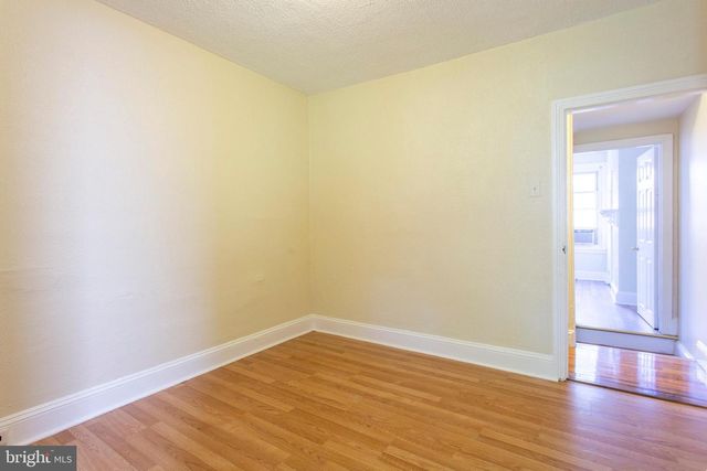 3911 WARREN ST, Philadelphia, PA 19104