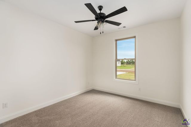 210 Farmland Circle, Perry, GA 31069