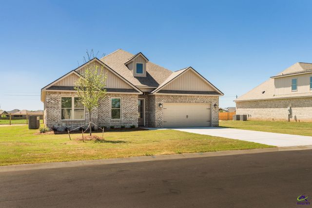 210 Farmland Circle, Perry, GA 31069