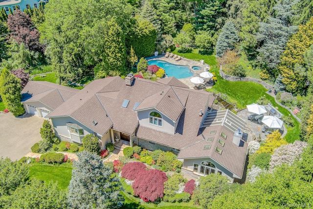 1 Rock Hill Lane, Scarsdale, NY 10583