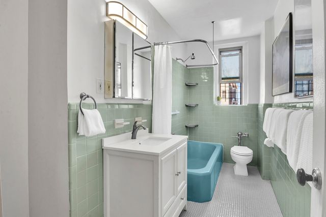 720 Fort Washington Ave Apt 5X, New York City, NY 10040