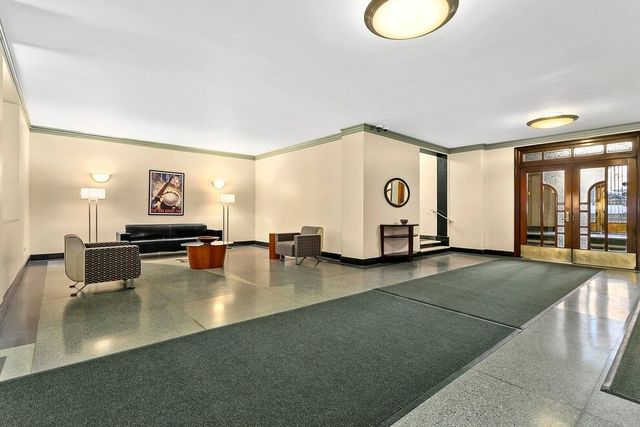 720 Fort Washington Ave Apt 5X, New York City, NY 10040
