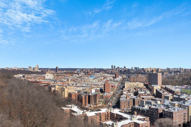720 Fort Washington Ave Apt 5X, New York City, NY 10040