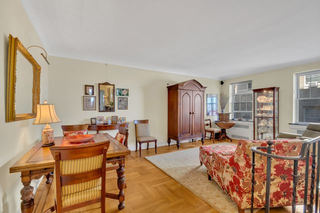 720 Fort Washington Ave Apt 5X, New York City, NY 10040
