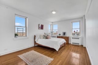720 Fort Washington Ave Apt 5X, New York City, NY 10040