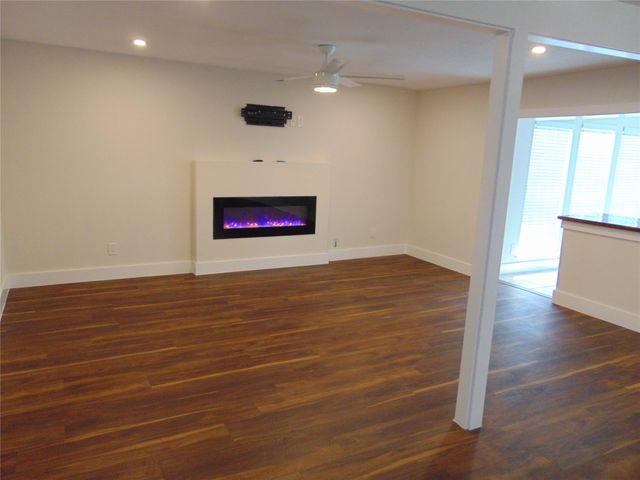 408 Ripplewood Drive, Desoto, TX 75115