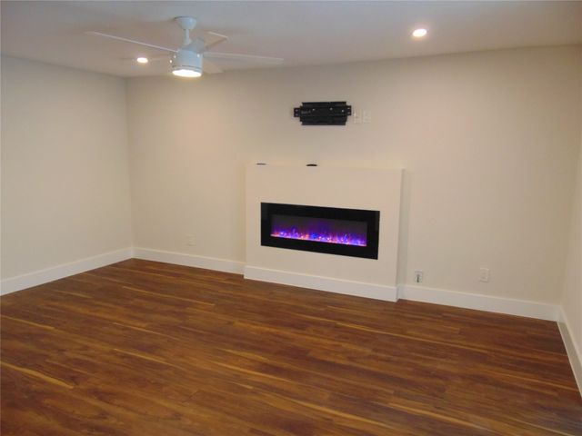 408 Ripplewood Drive, Desoto, TX 75115