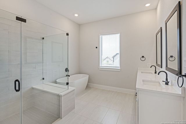 305 Lawrence Drive, Castroville, TX 78009