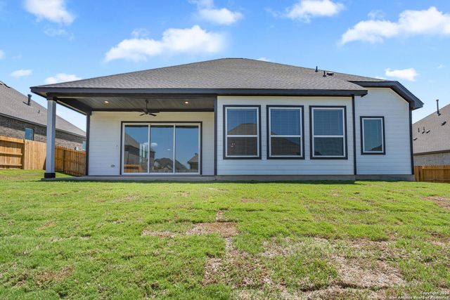 305 Lawrence Drive, Castroville, TX 78009