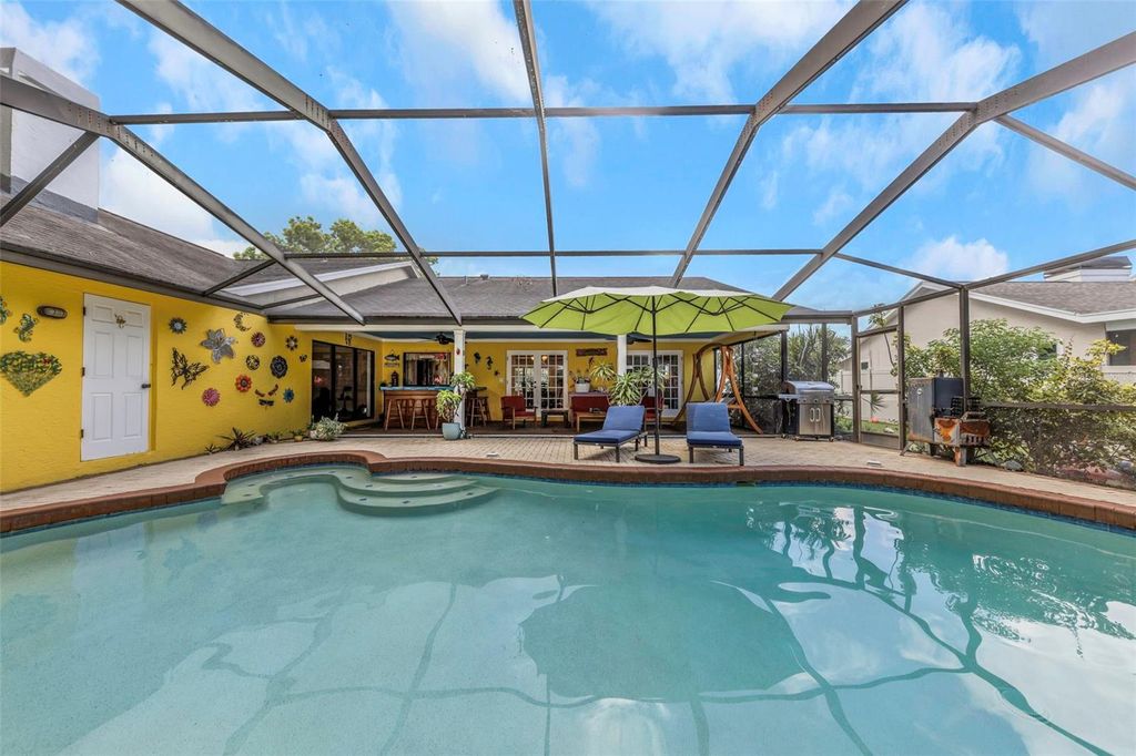 Image 29 of property listing at 1620 COUNTRY LANE, Dunedin, FL 34698