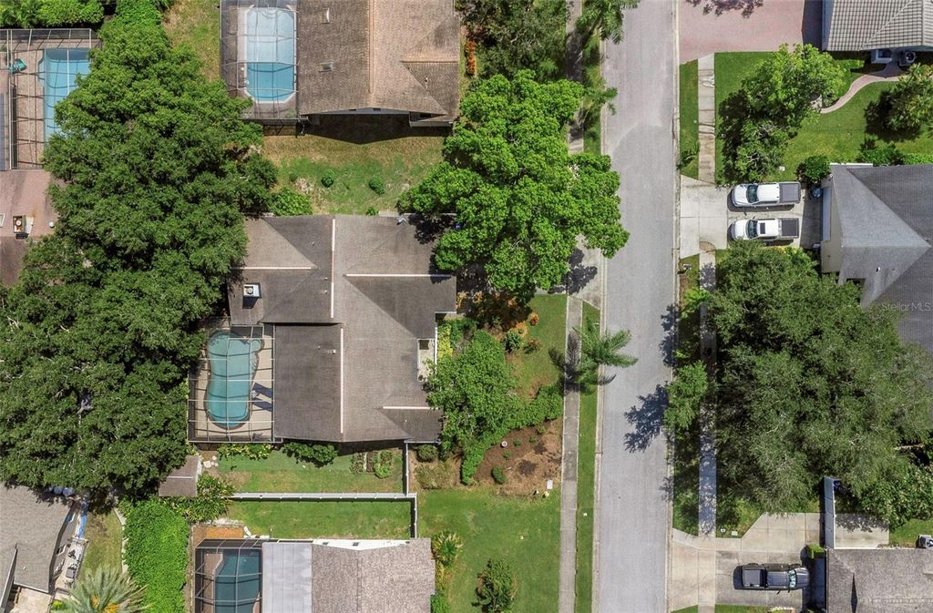 Image 51 of property listing at 1620 COUNTRY LANE, Dunedin, FL 34698