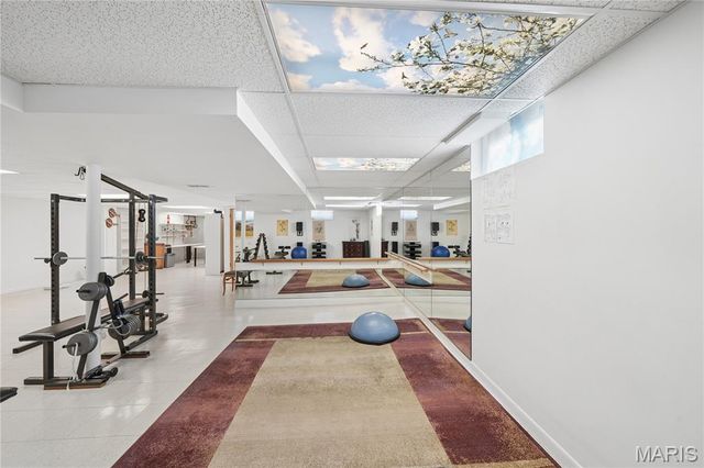 838 Middleboro Drive, St Louis, MO 63125