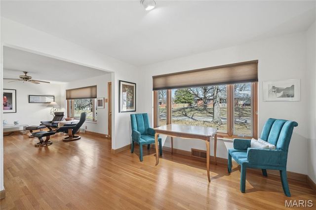 838 Middleboro Drive, St Louis, MO 63125