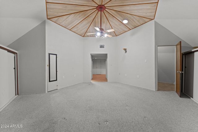 30857 S WANDERING Way, Congress, AZ 85332