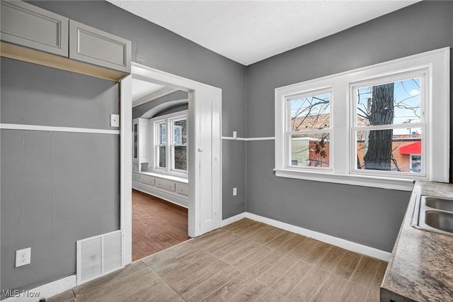 3523 E 140th Street, Cleveland, OH 44120