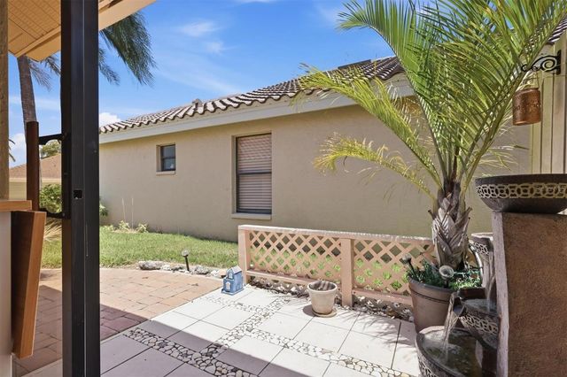 211 CARRIAGE HOUSE LANE 211, Nokomis, FL 34275