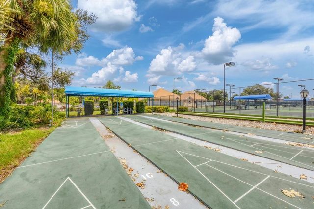 211 CARRIAGE HOUSE LANE 211, Nokomis, FL 34275