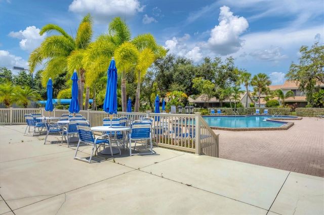 211 CARRIAGE HOUSE LANE 211, Nokomis, FL 34275